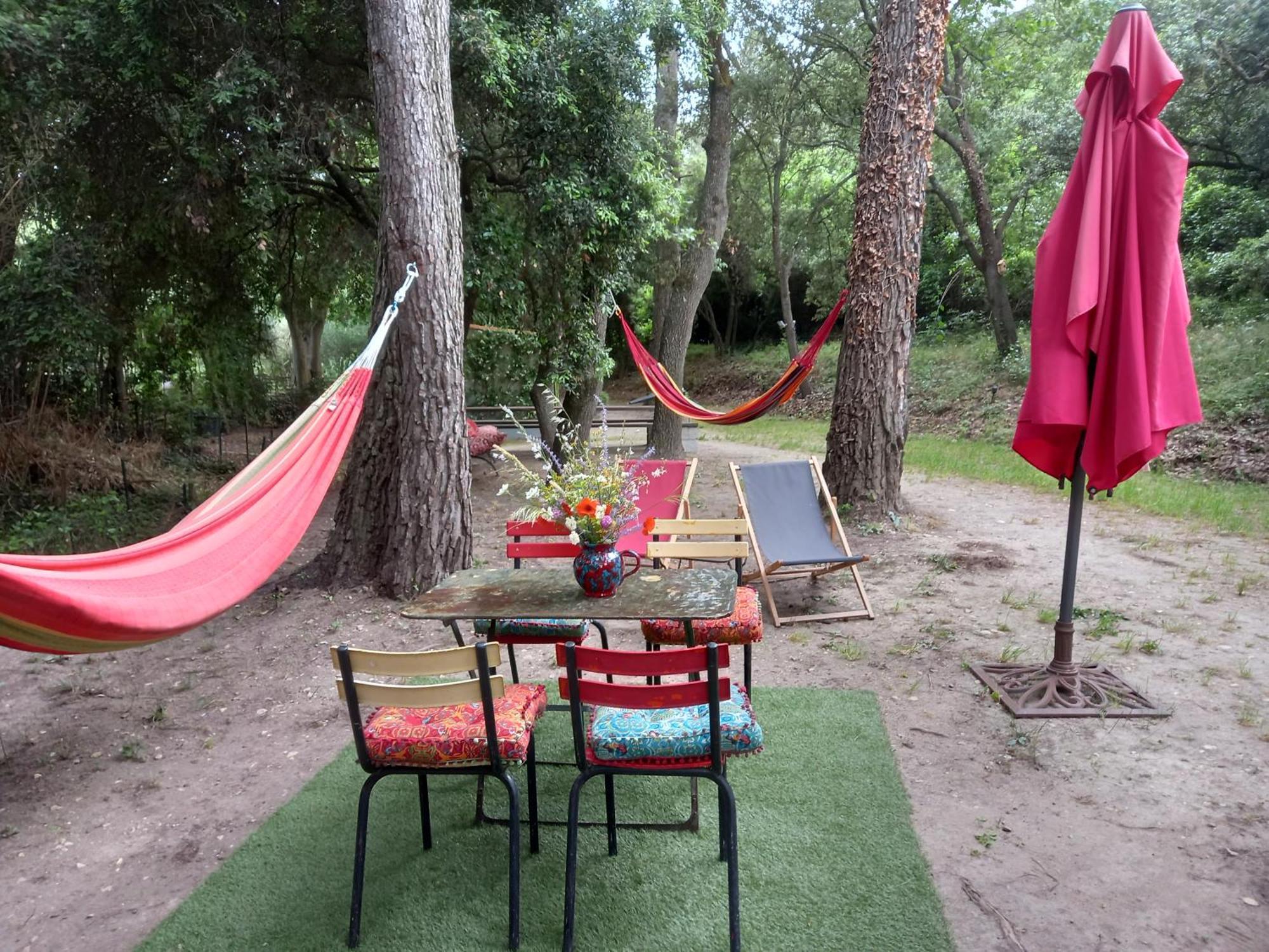 La Roulotte Du Petit Paradis แซ็งต์-เรมีย์-เดอ-โพรวองซ์ ภายนอก รูปภาพ